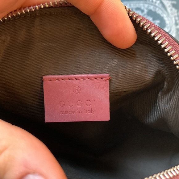 GUCCI Blooms Cosmetic Pouch - Picture 9 of 12